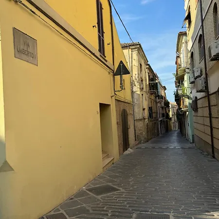 La Rosa Gialla Apartment